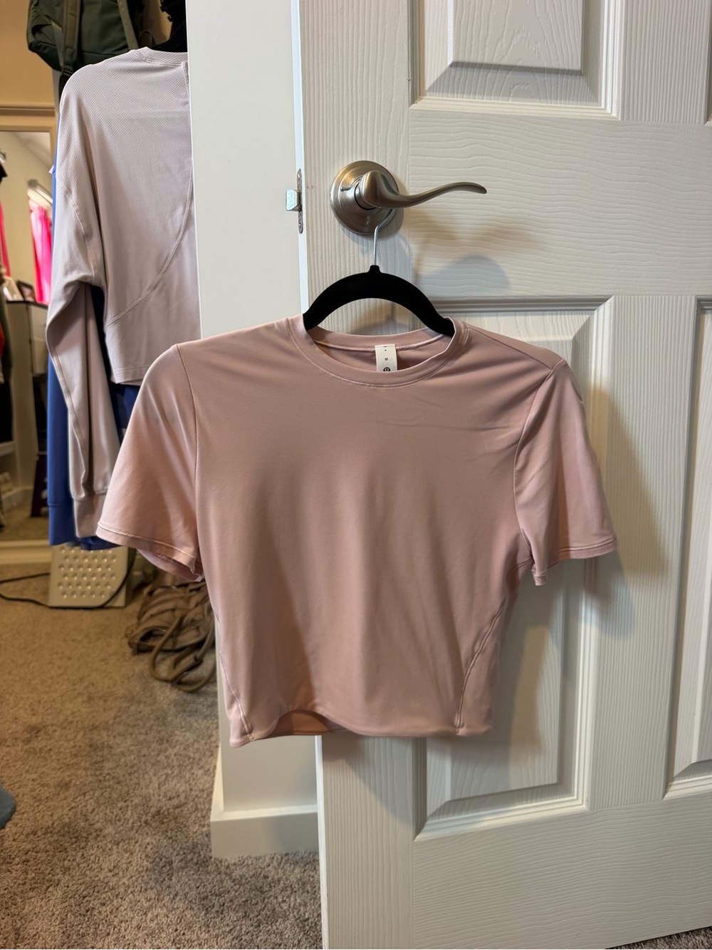 lululemon crop tshirt